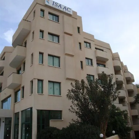 Hotel Isaac 3*